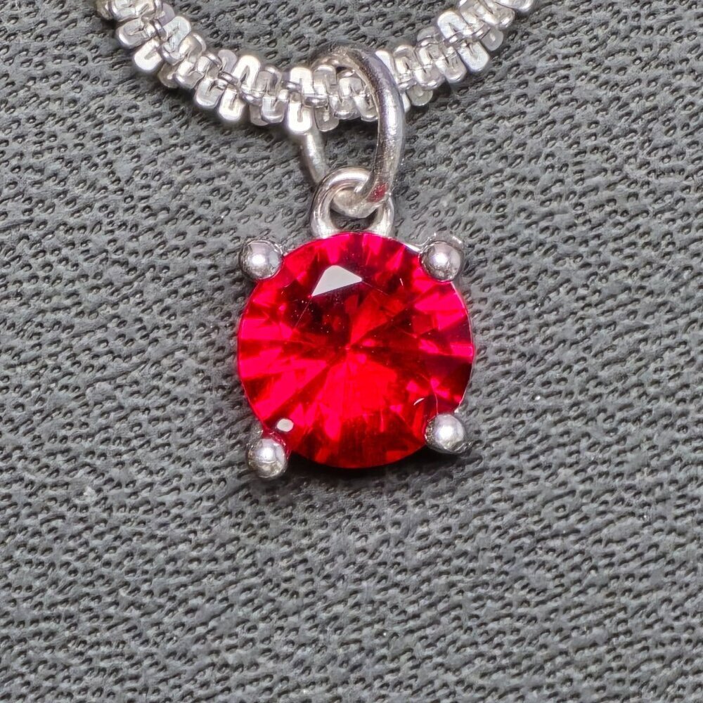 Sterling Silver‎ Glittering Necklace With Radiant Red Solitaire Pendant (NWOT) - Picture 2 of 7